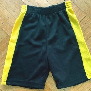 Boys Black Panther Shorts